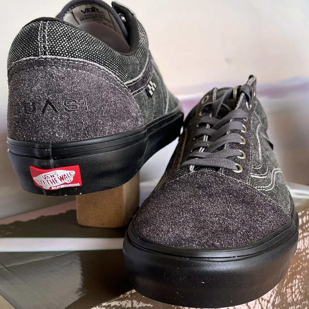 Vans Men’s Skate Old Skool
Quasi Asphalt
VN0A5FCB107
Sneakers - Picture 10 of 16